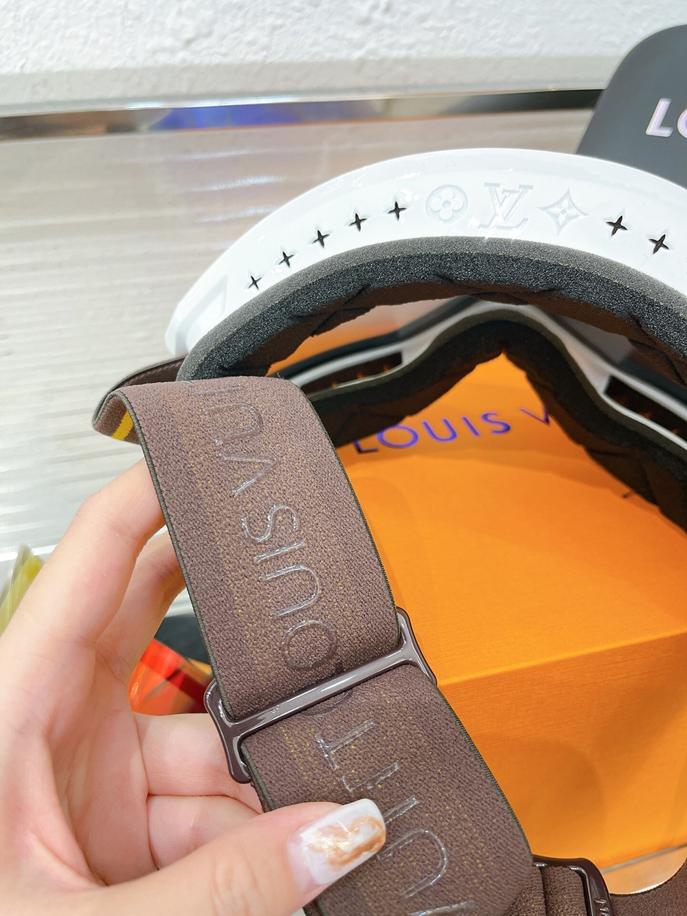 l0*is V*t0n snow eyeglasses