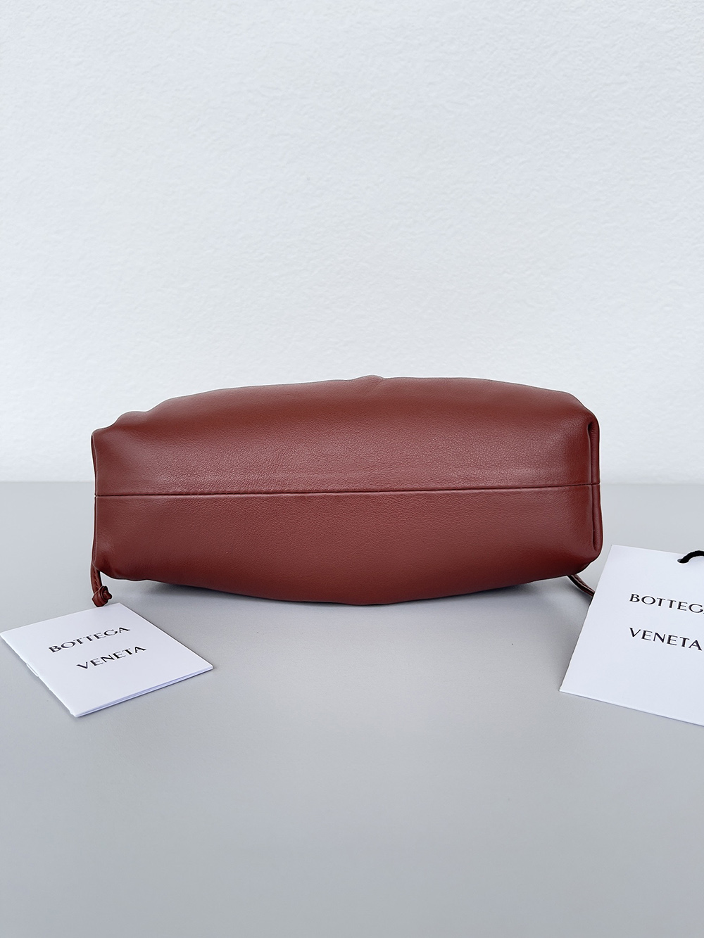 bo*te*ga Ve*ne*ta bags 70451 23*13*5cm