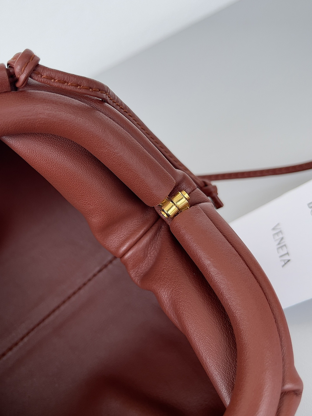 bo*te*ga Ve*ne*ta bags 70451 23*13*5cm