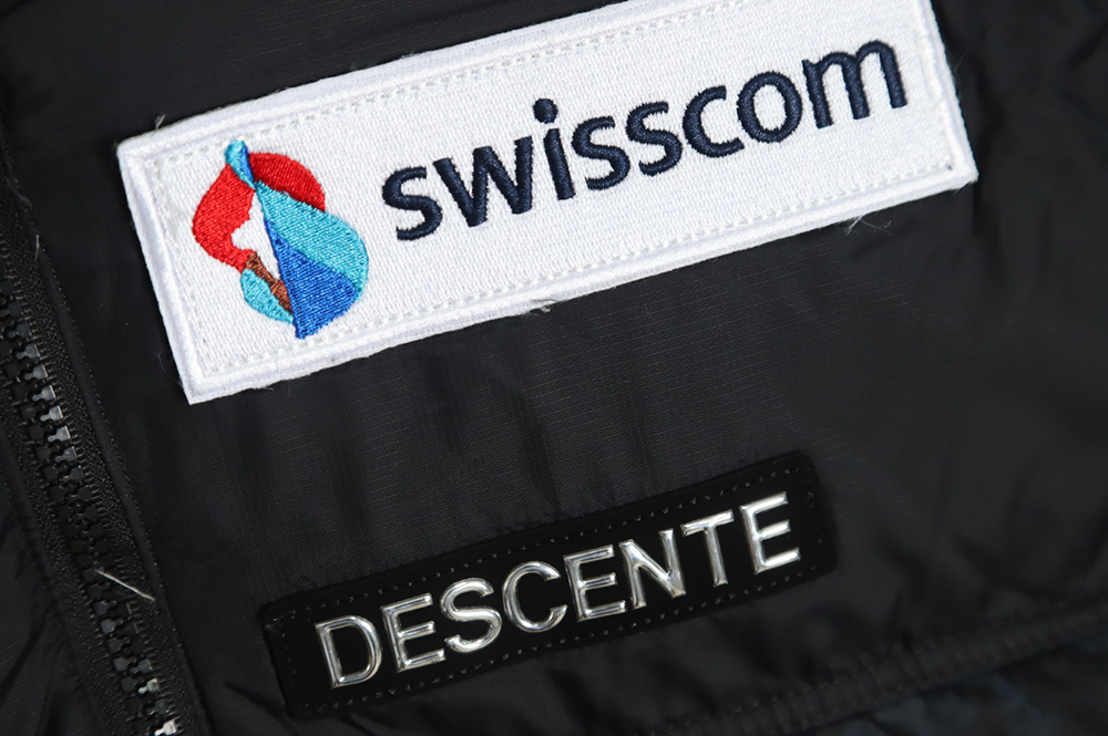 Descente 22Fw Audi multi-label down jacket