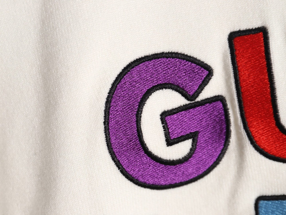 G*u*i 23fw valentine