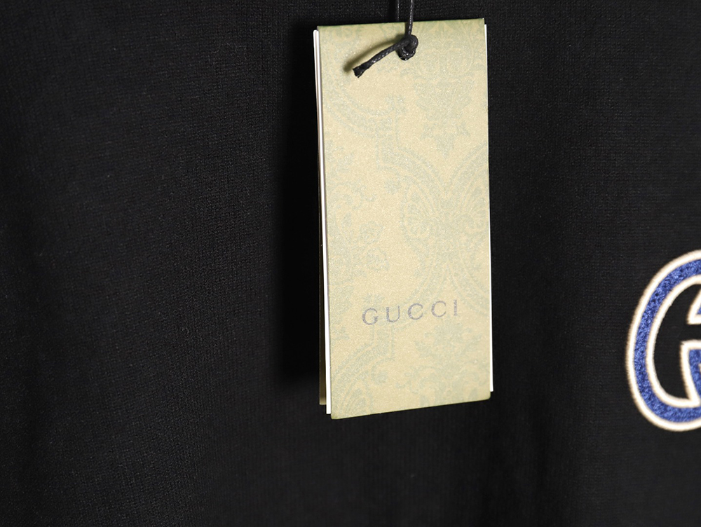 G*u*i 23fw double g embroidered small logo knitted sweater