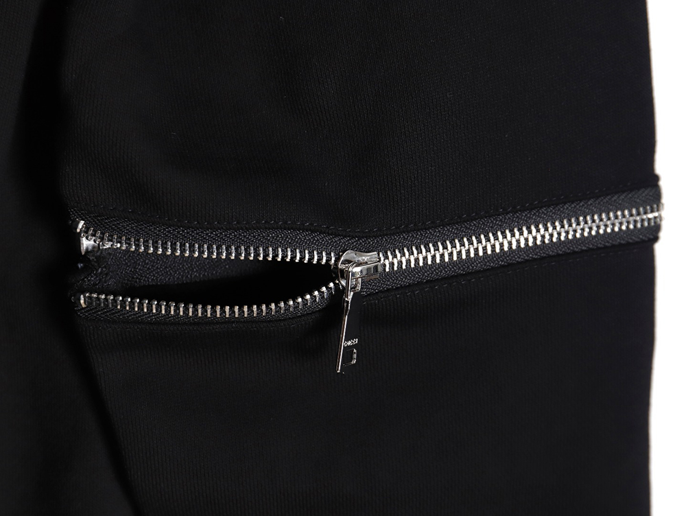 G*u*i lipstick print detachable hooded sweatshirt