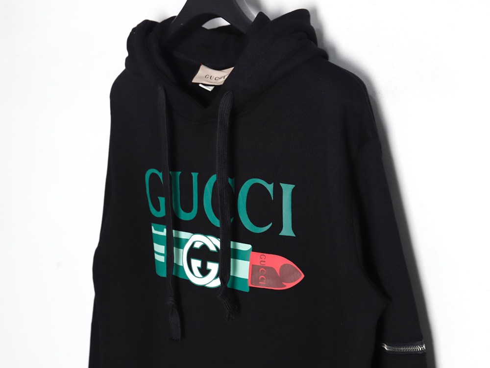 G*u*i lipstick print detachable hooded sweatshirt