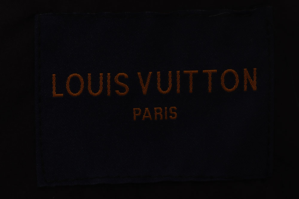 l0*is V*t0n three-dimensional checkerboard cotton jacket