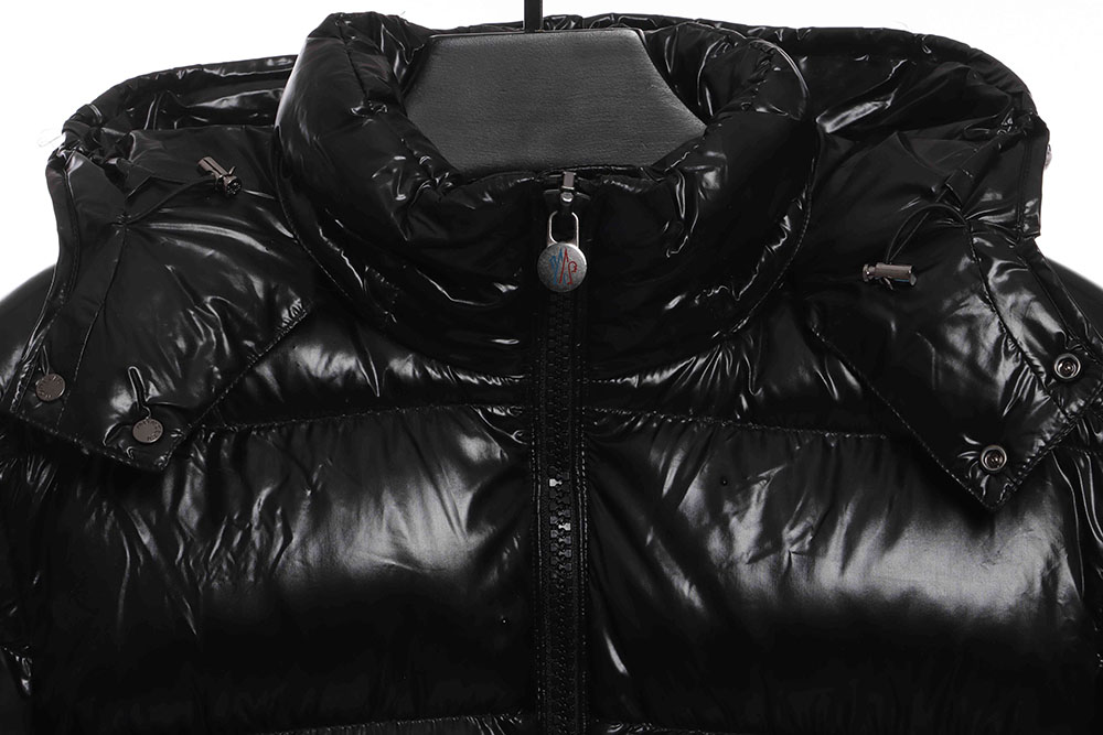 moncler solid color arm pocket down jacket