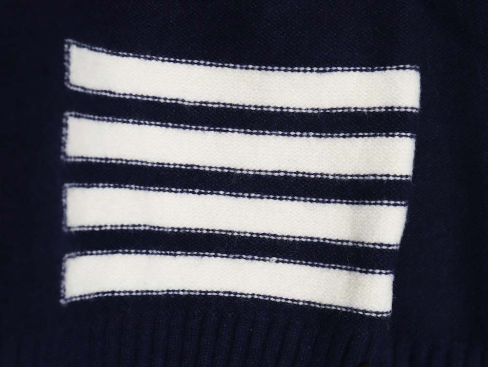TB THOM BROWNE\THOM BROWNE TB 23ss new season product four stripes round neck pullover sweater_CM_1