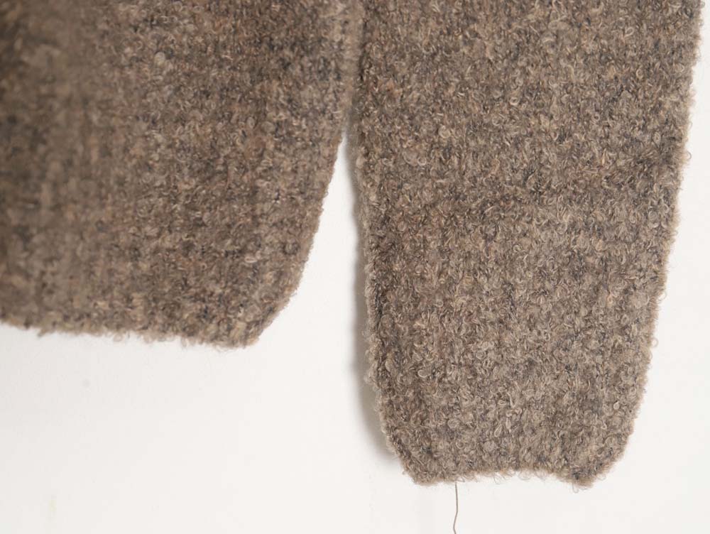 l0*is V*t0n lv l0*is V*t0n\l0*is V*t0n lv l0*is V*t0n 23fw mirrored logo intarsia sweater