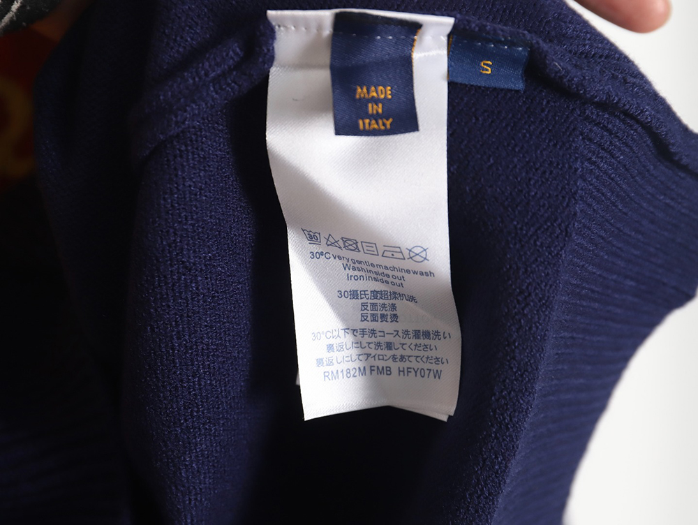 l0*isV*t0n love jacquard knitted crew neck sweater