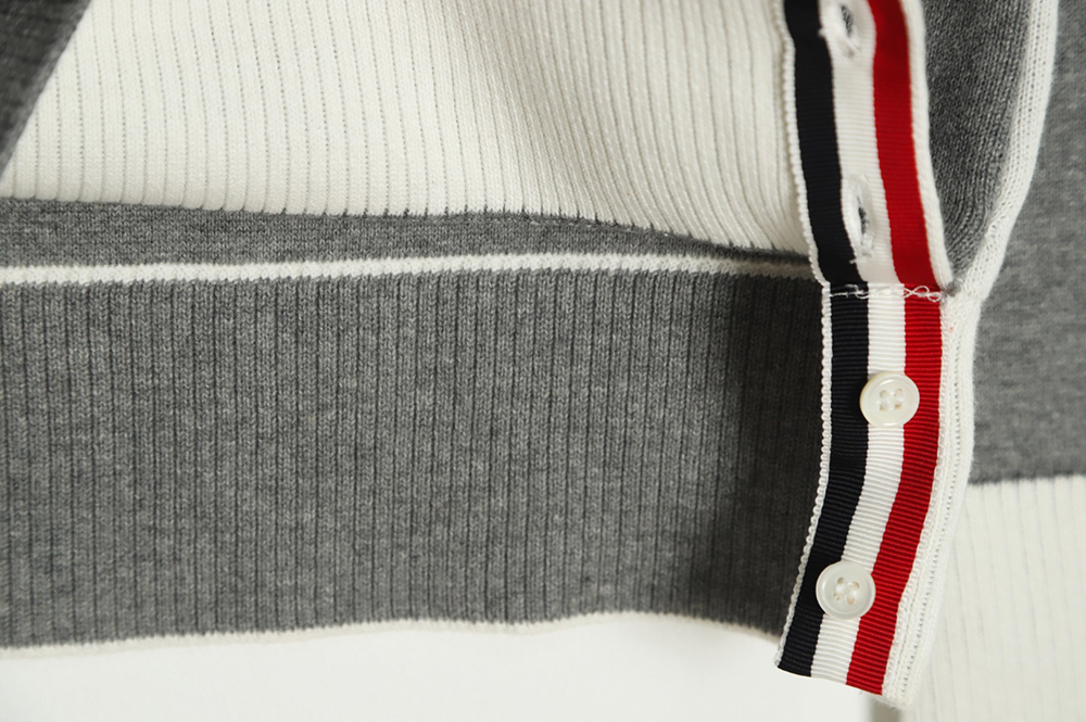 Thom Browne 22FW dog walking crew neck sweater