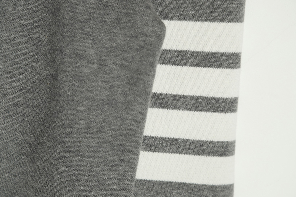 Thom Browne 22FW dog walking crew neck sweater