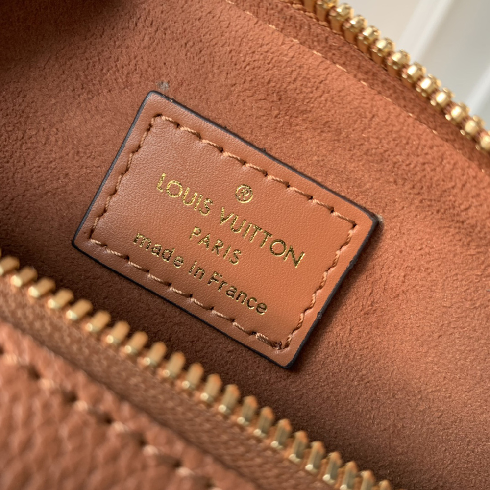 l0*is V*t0n bags m59273 25*19*15cm