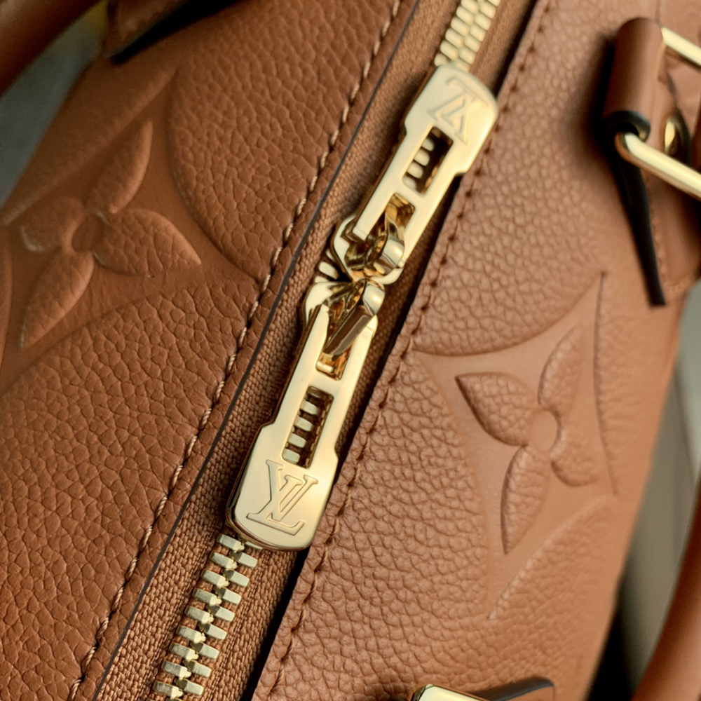 l0*is V*t0n bags m59273 25*19*15cm