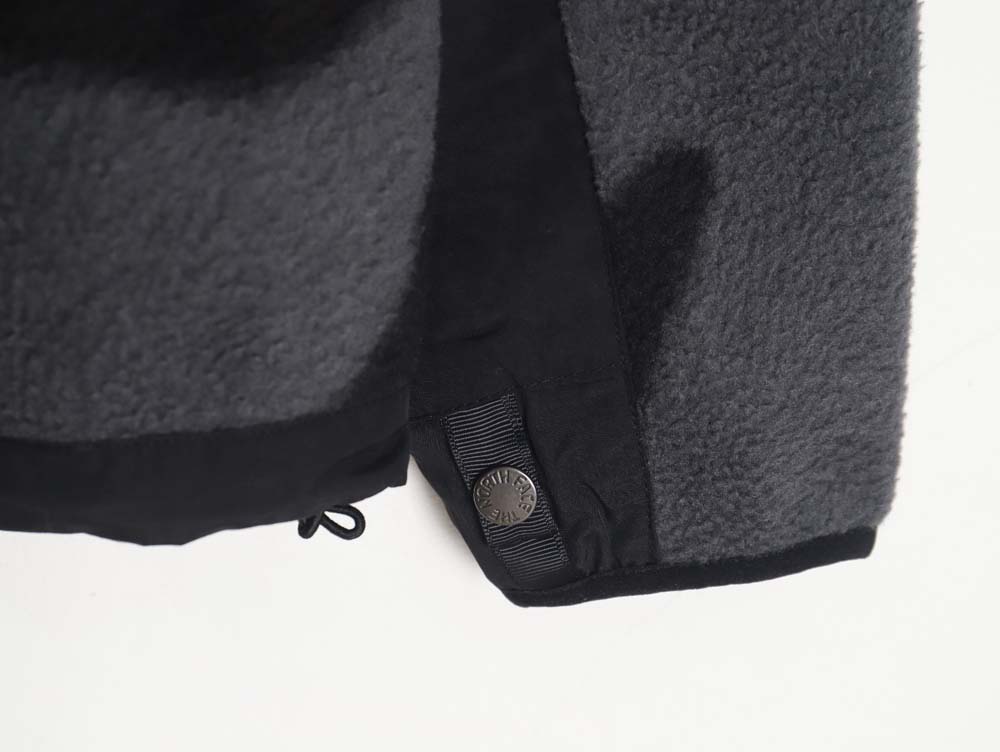 the nor*h F**e x kaws nor*h F**e joint model fw23 1995 denali logo printed color block zipper fleece long-sleeved jacket_cm_1