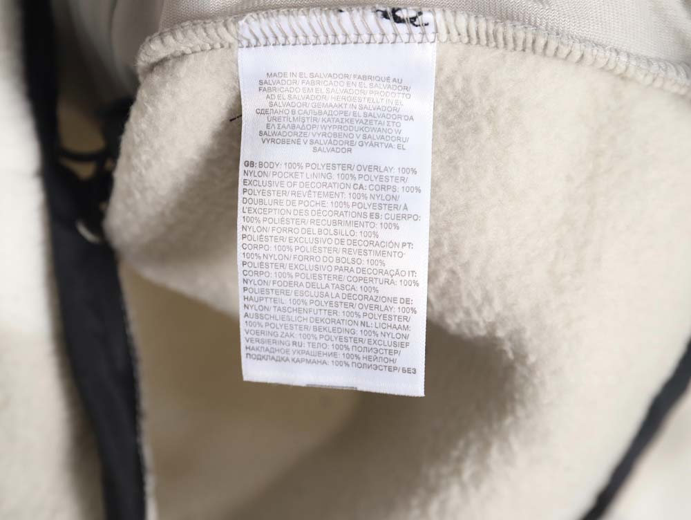 the nor*h F**e x kaws nor*h F**e joint model fw23 1995 denali logo printed color block zipper fleece long-sleeved jacket