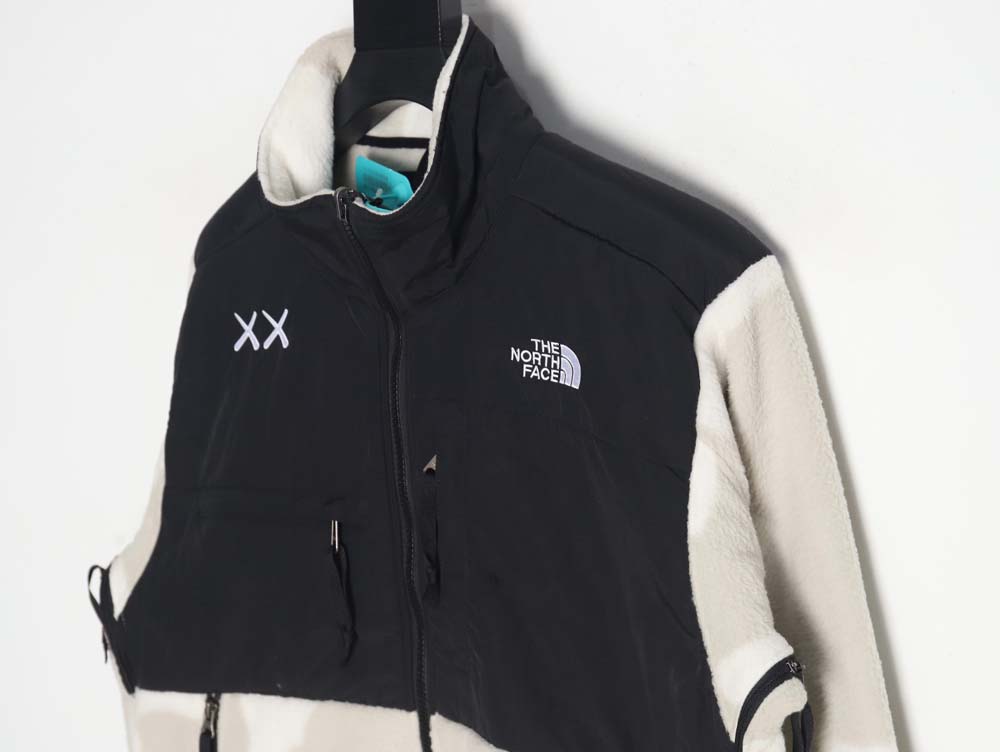 the nor*h F**e x kaws nor*h F**e joint model fw23 1995 denali logo printed color block zipper fleece long-sleeved jacket