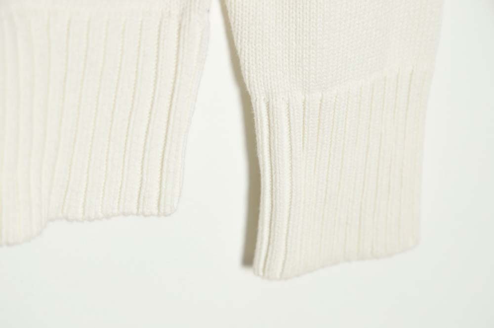 AMI PARIS 21FW love embroidered crew neck sweater