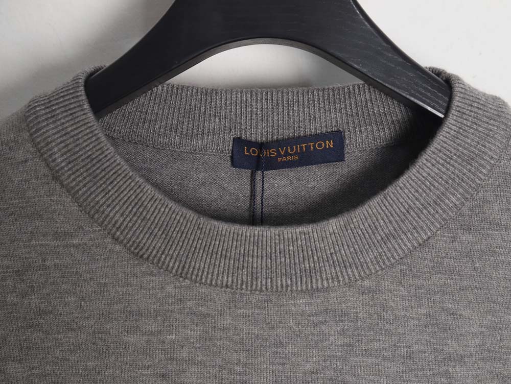 l0*is V*t0n l0*is V*t0n 23fw love jacquard crew neck sweater