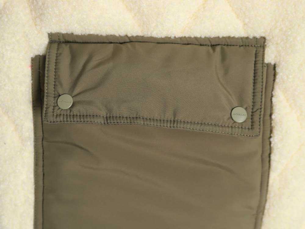 Moncler 23Fw sherpa down jacket