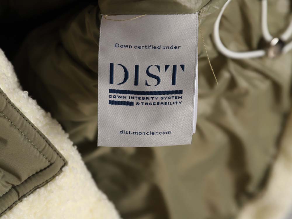 Moncler 23Fw sherpa down jacket