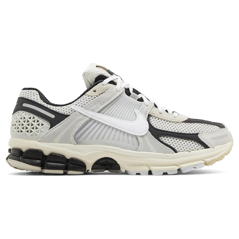 air zoom vomero 5 ''S*personic''