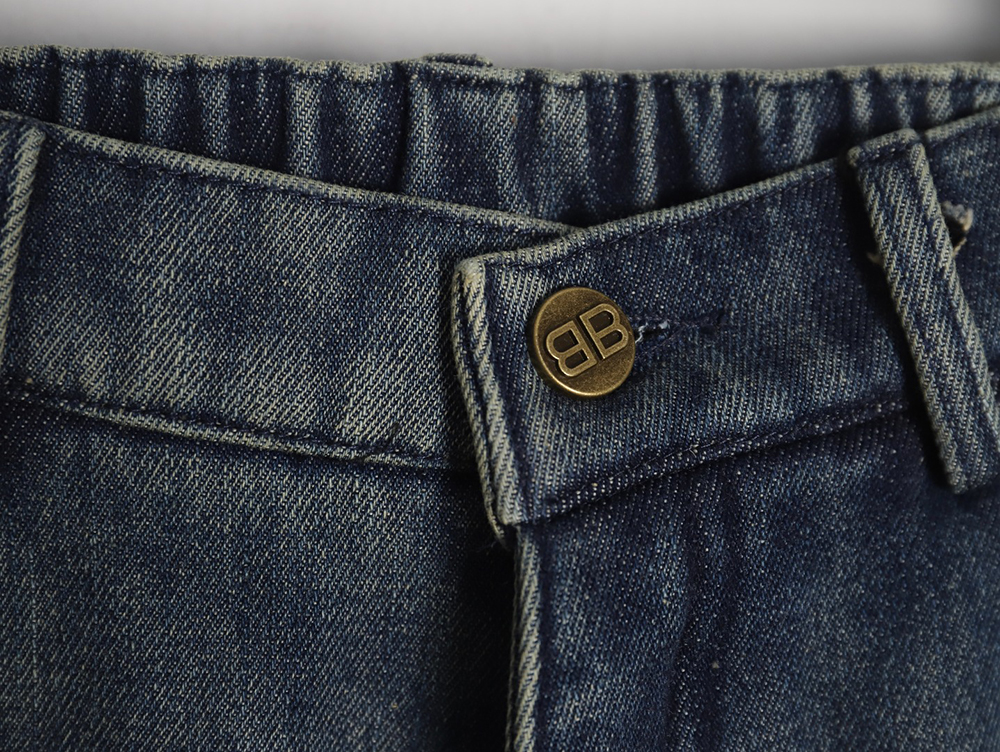Ba*len*cia*ga double b embossed lightning wash distressed jeans