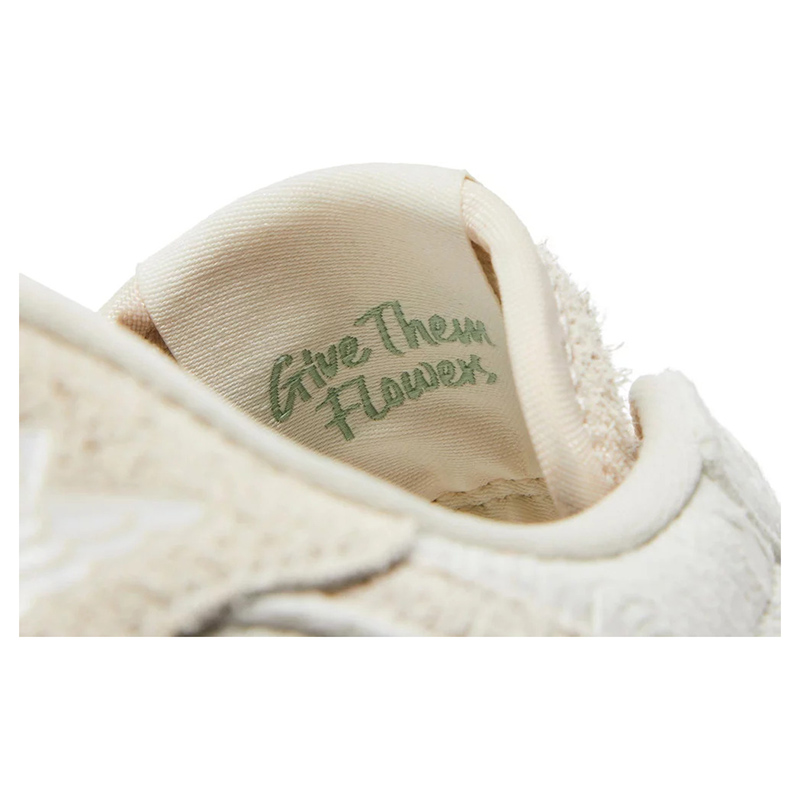 Chris Paul x Air Jordan 1 Retro Low OG 