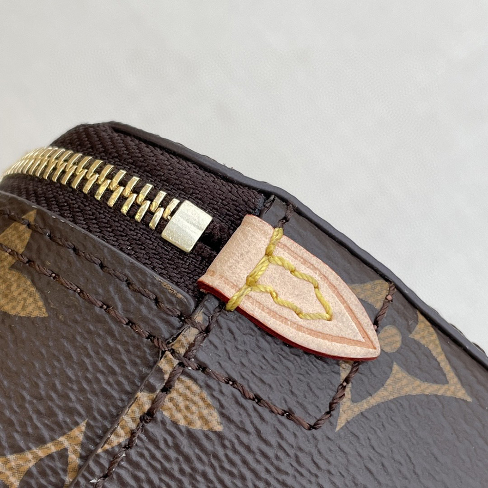 l0*is V*t0n bags m43688 17*8.5*9.5cm