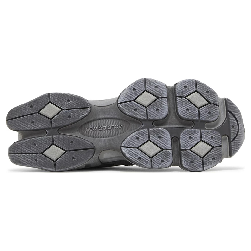 New Balance 9060 Magnet