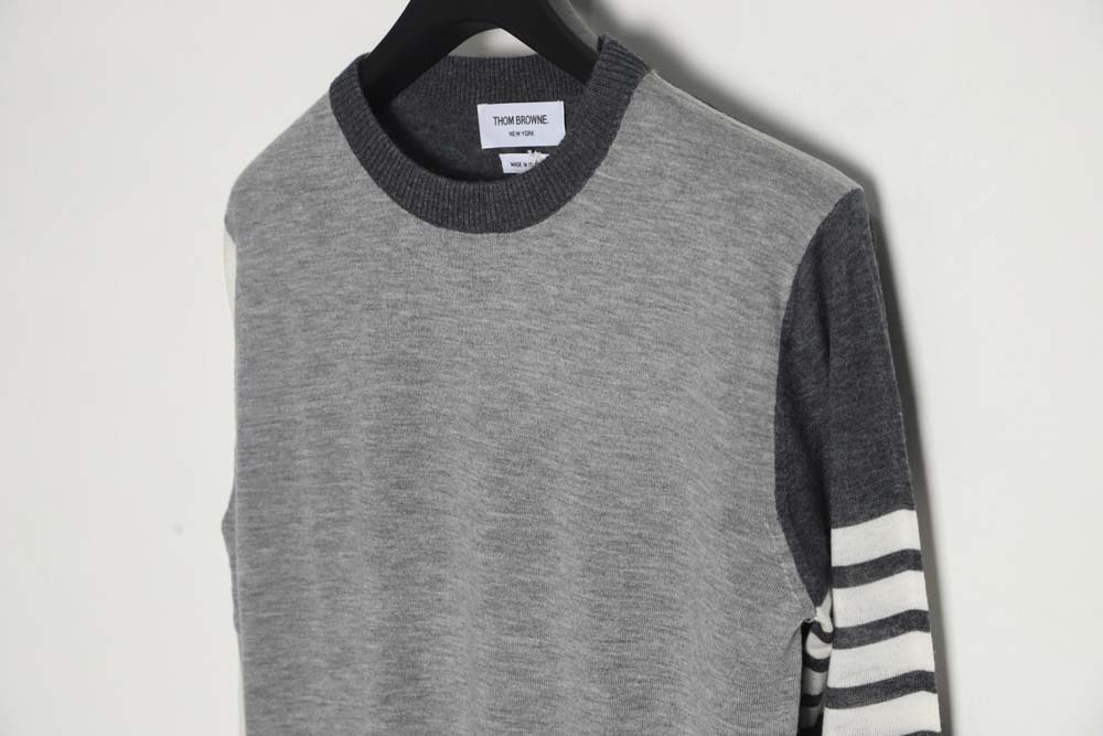 THOM BROWNE TB 23FW fine wool crew neck sweater (off-white)