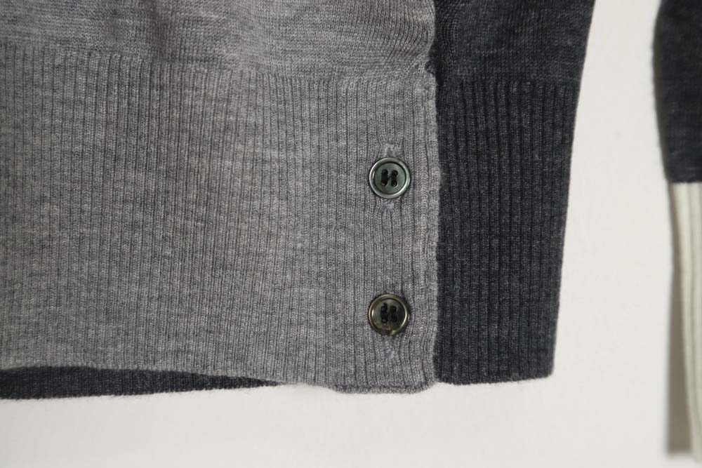 THOM BROWNE TB 23FW fine wool crew neck sweater (off-white)