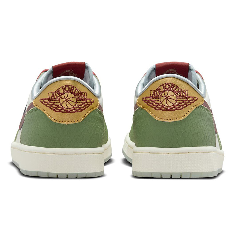 Air Jordan 1 Retro Low OG 