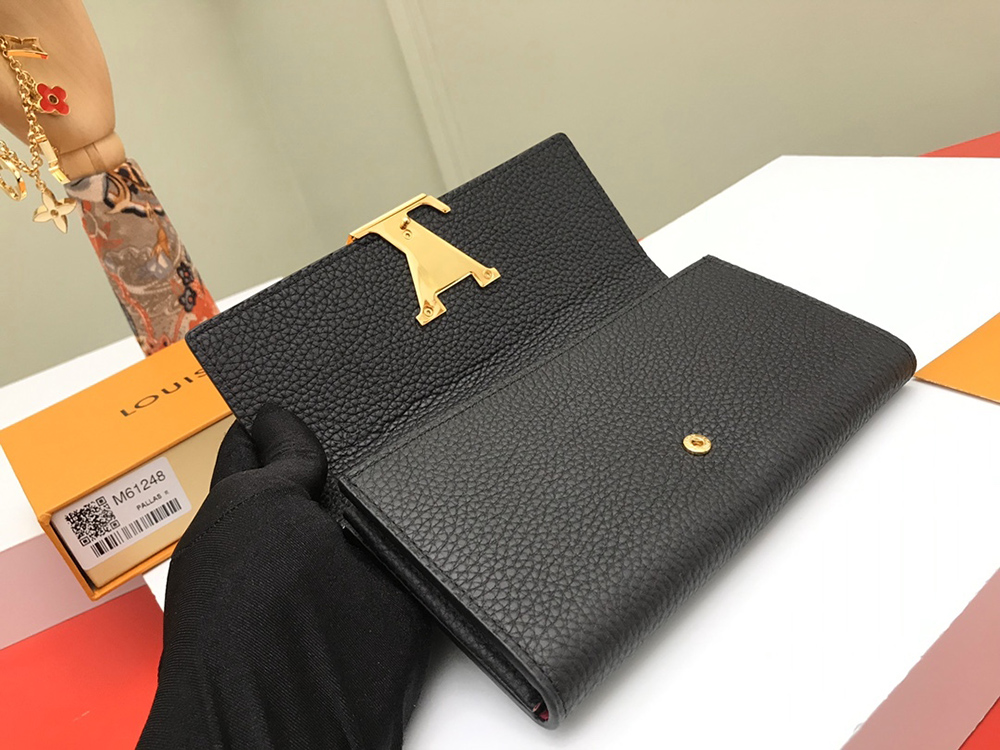 l0*is V*t0n wallets m61248 19*10cm