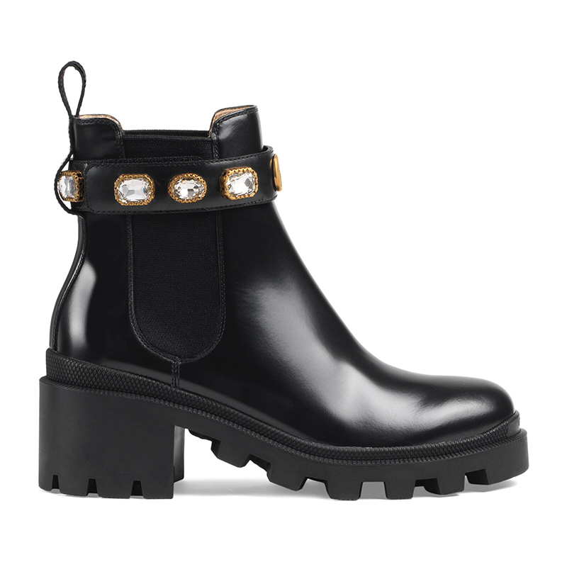 G*u*i leather ankle boot with belt