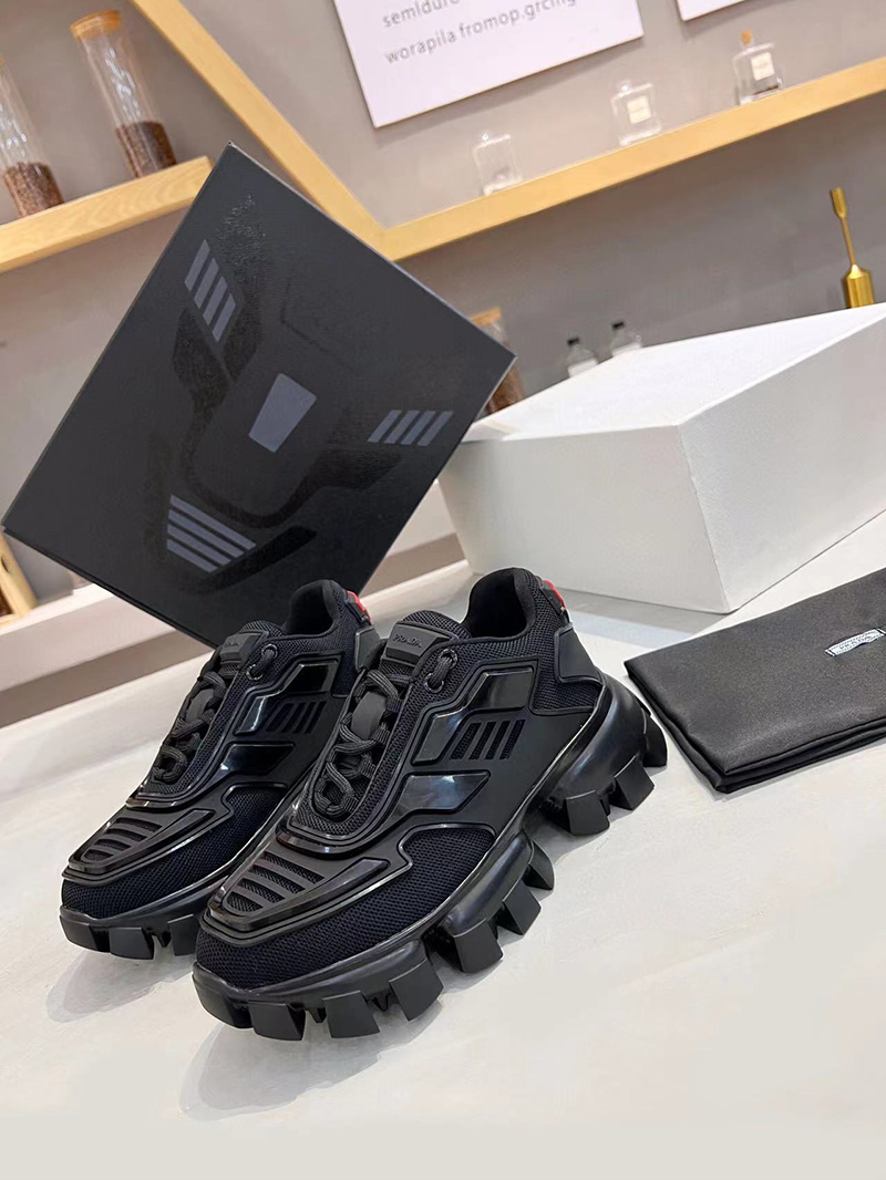 Pra*a cloudbust thunder knit 