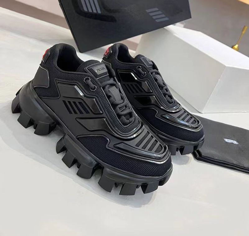 Pra*a cloudbust thunder knit 