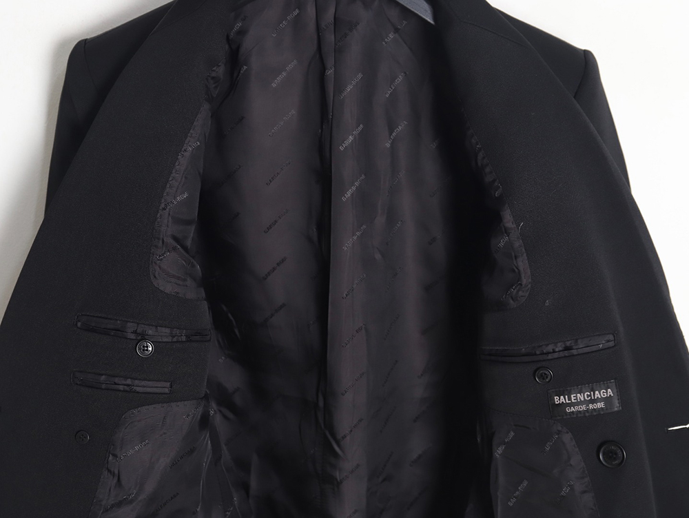 Ba*len*cia*ga 23fw two-button blazer