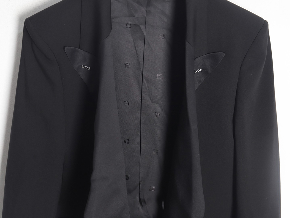 Givenchy 23FW satin suit