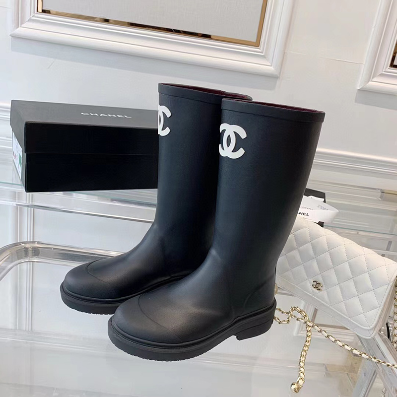 Ch*el wellington boots