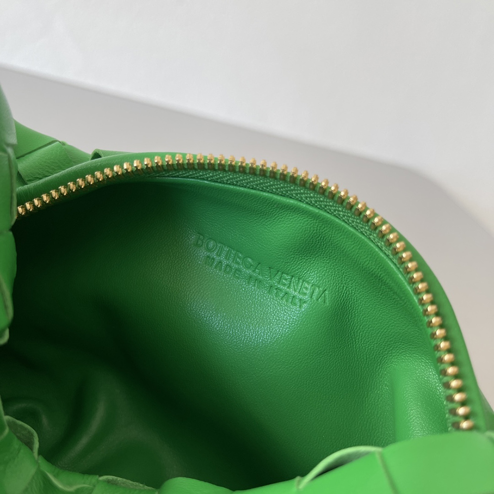 bo*te*ga Ve*ne*ta bags 651876 23*23*8cm