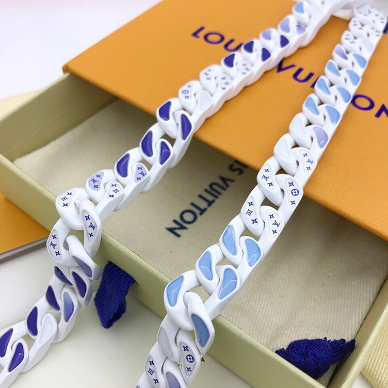 l0*is V*t0n jewelry necklaces mp2768