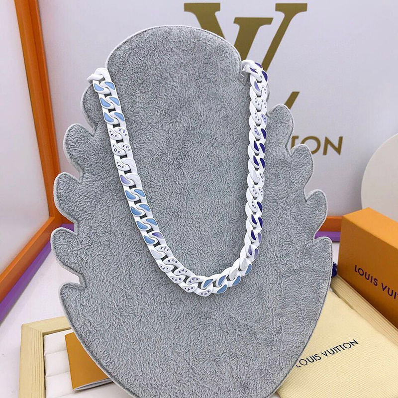 l0*is V*t0n jewelry necklaces mp2768