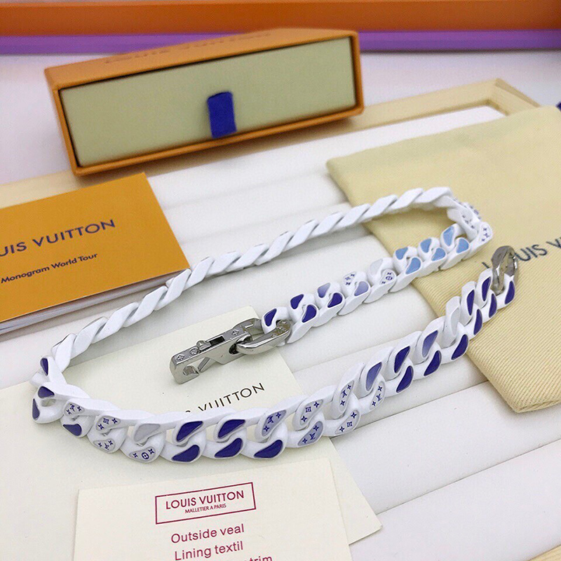 l0*is V*t0n jewelry necklaces mp2768