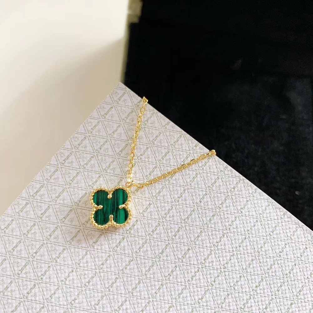 V*N CL*F & arpels jewelry necklaces df605985