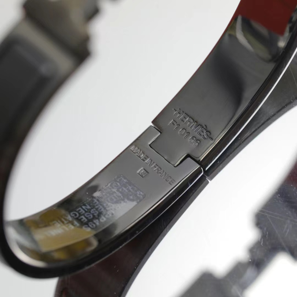 H**mes clic h bracelet