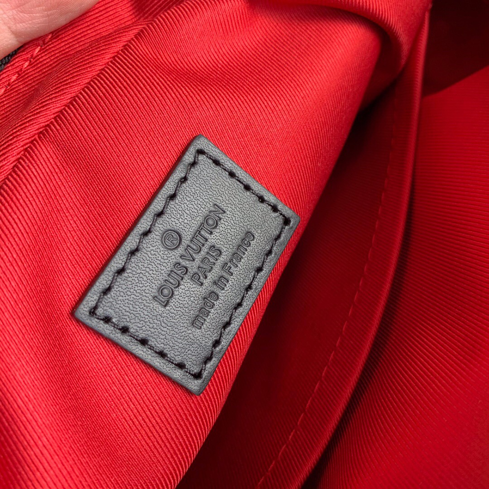 l0*is V*t0n bags n40280 27*16.5*10.5cm