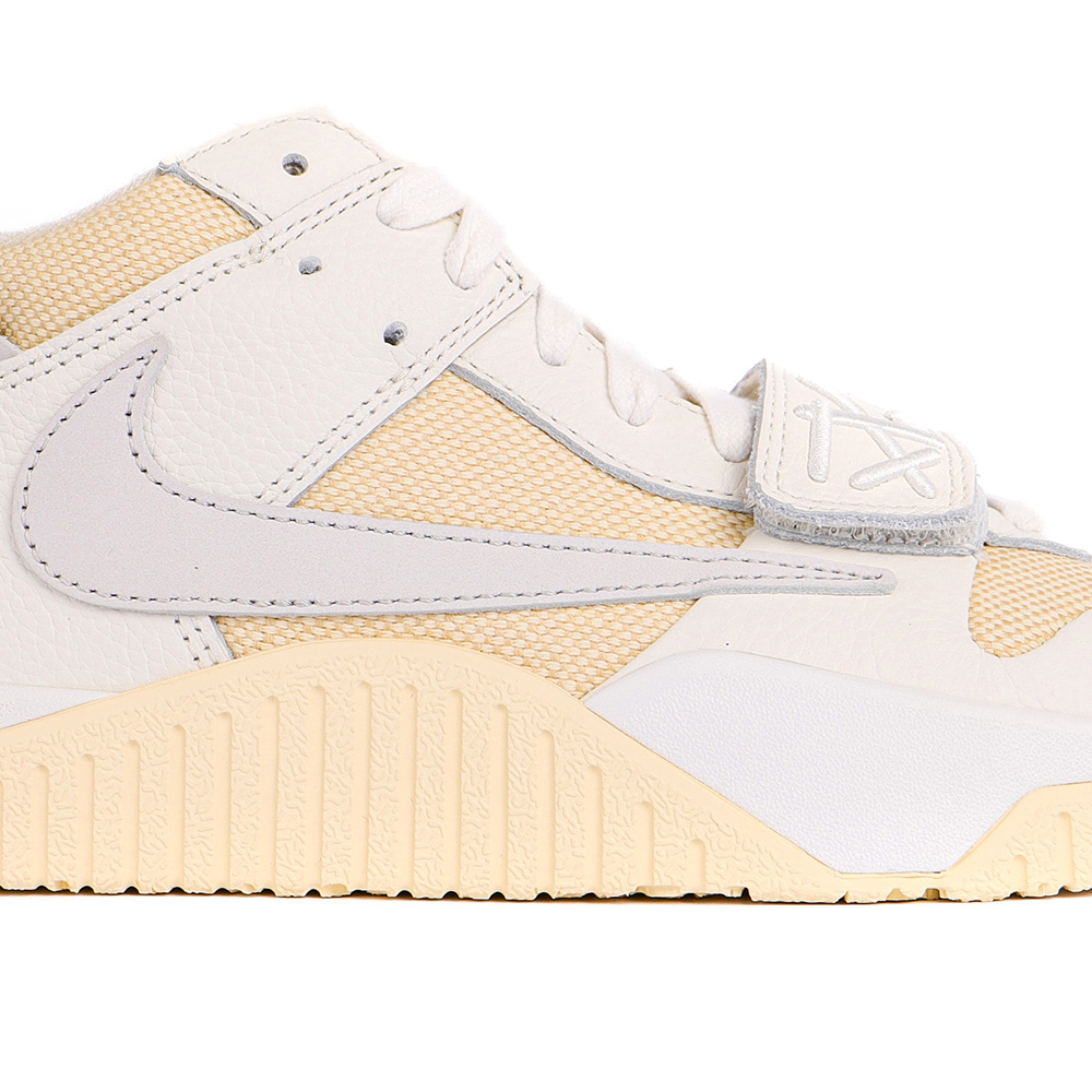 Travis Scott Jordan Jumpman Jack Triple White