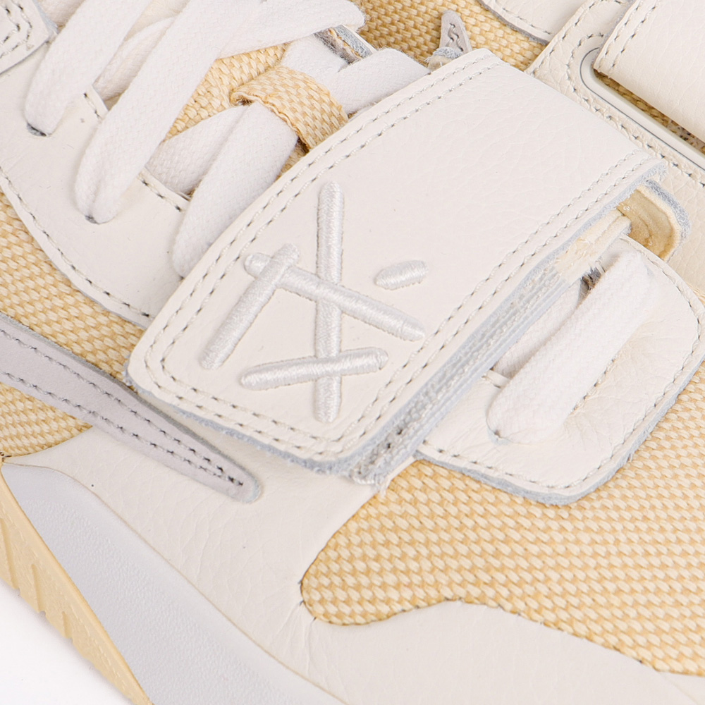 Travis Scott Jordan Jumpman Jack Triple White