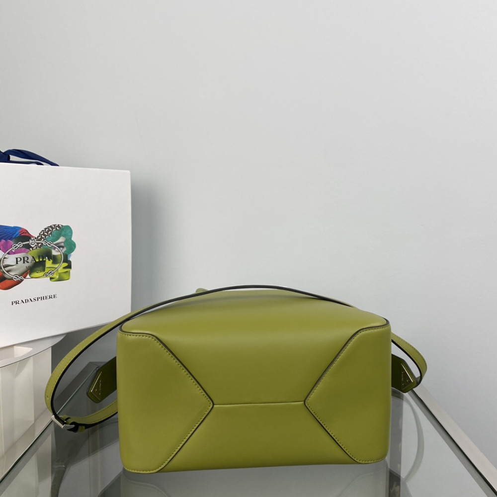 Pra*a bags 1ba366 25.5*18*13.5cm