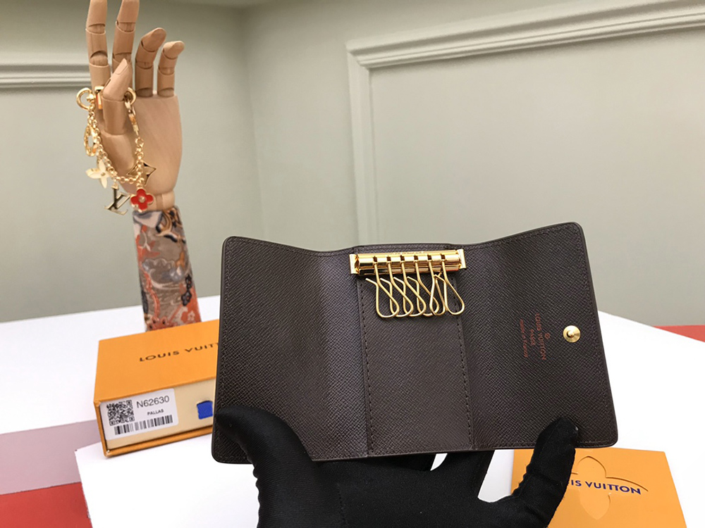 l0*is V*t0n wallets n62630 10*7cm